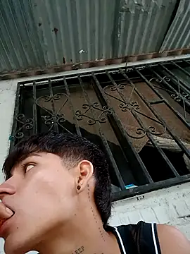 Lukas strong online show from October 29, 2025, 2:19 pm