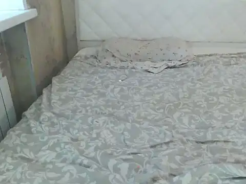 pretybella1 online show from March 4, 2026, 12:05 am