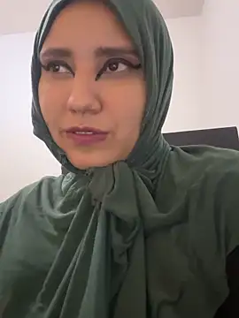 Snapshot of hannahayat chatting on March 22, 2026, 3:15 pm hannahayat online show from March 22, 2026, 3:15 pm