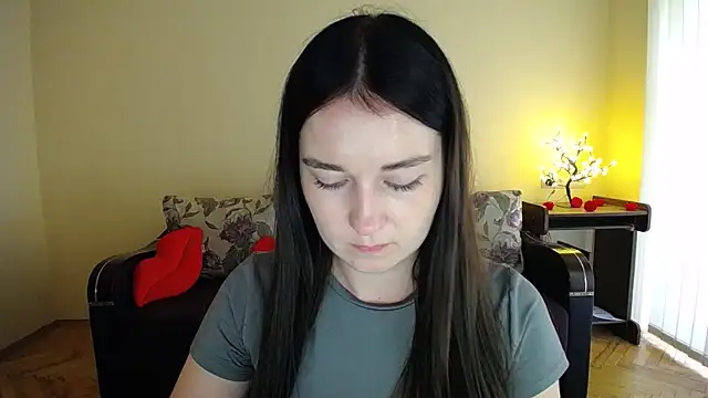 Snapshot of Pretty_shy chatting on July 6, 2026, 3:03 pm Pretty shy online show from July 6, 2026, 3:03 pm