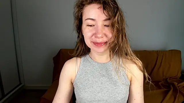 Snapshot of Mia_Tasty chatting on June 16, 2026, 6:27 am Mia Tasty online show from June 16, 2026, 6:27 am