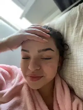 AnaWest online show from February 26, 2025, 7:09 am