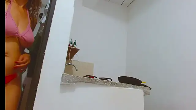 chantalsemenova1 online show from September 14, 2025, 12:26 pm