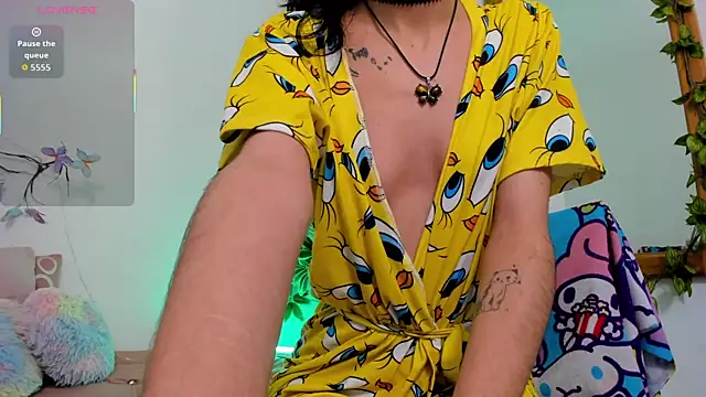 BonnieCute  online show from November 20, 2025, 12:33 am