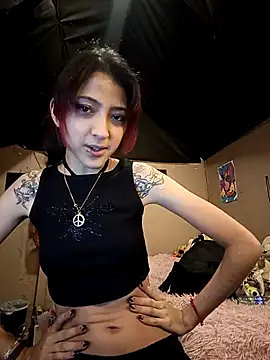 BonnieCute  online show from April 15, 2026, 3:24 am