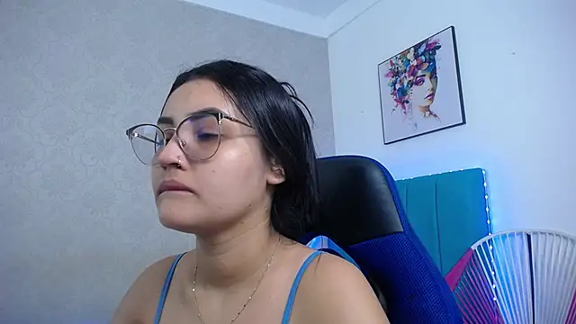 Snapshot of antonella_sweetlittle chatting on November 30, 2025, 12:20 pm antonella sweetlittle online show from November 30, 2025, 12:20 pm