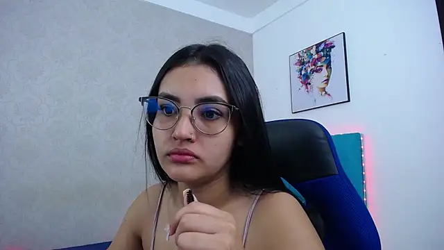 Snapshot of antonella_sweetlittle chatting on December 17, 2025, 9:15 am antonella sweetlittle online show from December 17, 2025, 9:15 am