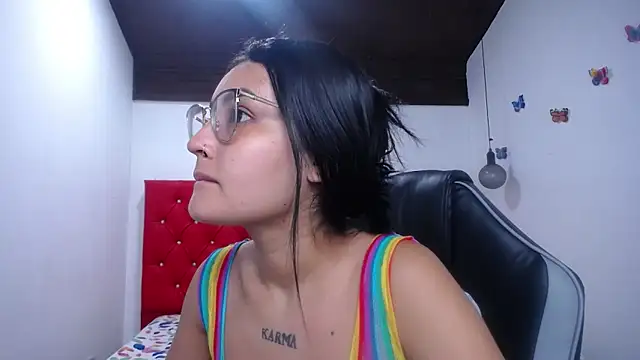 Snapshot of antonella_sweetlittle chatting on February 1, 2026, 10:47 am antonella sweetlittle online show from February 1, 2026, 10:47 am