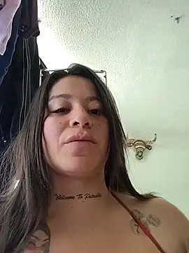 Alona Evans online show from January 13, 2026, 5:29 pm