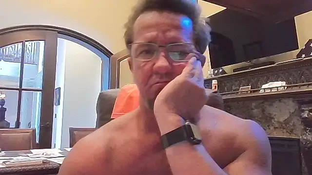 sluttydylan online show from November 6, 2025, 10:43 pm