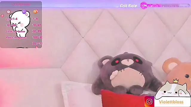 Violettbloss online show from November 19, 2025, 3:06 am