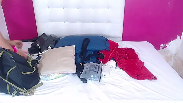 nextdoor fantasy1 online show from November 26, 2025, 9:05 pm