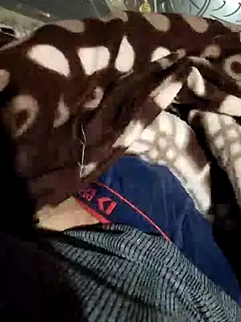 cumshotboy01 online show from December 9, 2024, 5:19 pm