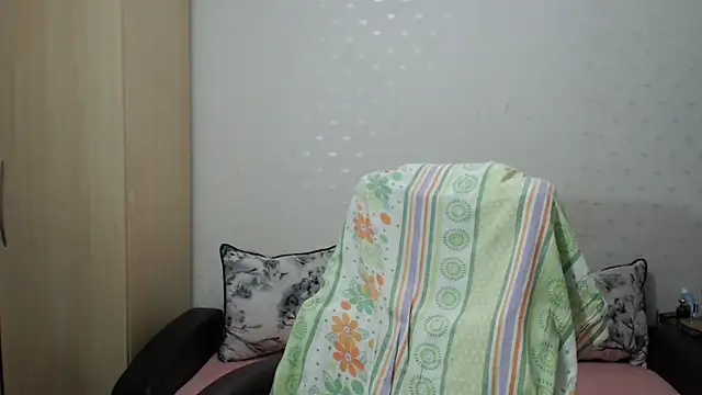 Snapshot of PrinceEagle chatting on December 3, 2025, 8:18 pm PrinceEagle online show from December 3, 2025, 8:18 pm