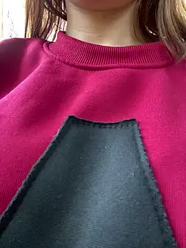 Snapshot of Sofia_xx2 chatting on February 2, 2025, 9:19 am Sofia xx2 online show from February 2, 2025, 9:19 am