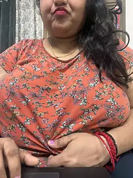 smile pretty online show from February 17, 2025, 5:43 pm