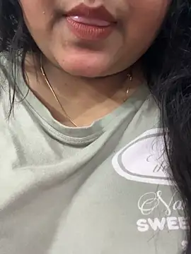 Snapshot of smile_pretty chatting on February 11, 2026, 5:29 pm smile pretty online show from February 11, 2026, 5:29 pm