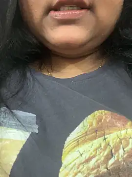 Snapshot of smile_pretty chatting on March 16, 2026, 4:33 pm smile pretty online show from March 16, 2026, 4:33 pm