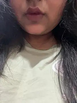 Snapshot of smile_pretty chatting on March 23, 2026, 5:39 pm smile pretty online show from March 23, 2026, 5:39 pm