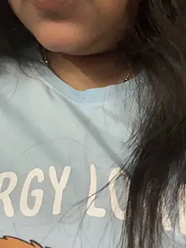 Snapshot of smile_pretty chatting on March 24, 2026, 6:46 pm smile pretty online show from March 24, 2026, 6:46 pm