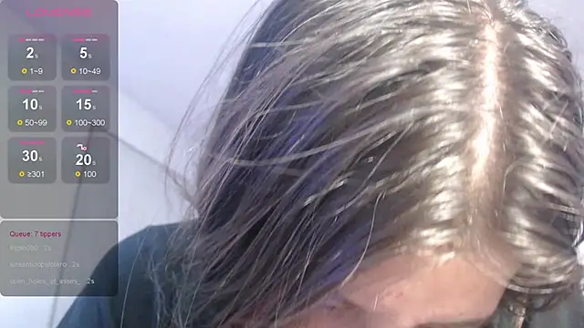  Emily v online show from December 31, 2024, 8:37 am