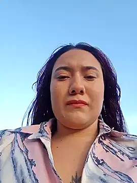 Snapshot of Blushing_Katy chatting on January 14, 2025, 11:42 am Blushing Katy online show from January 14, 2025, 11:42 am