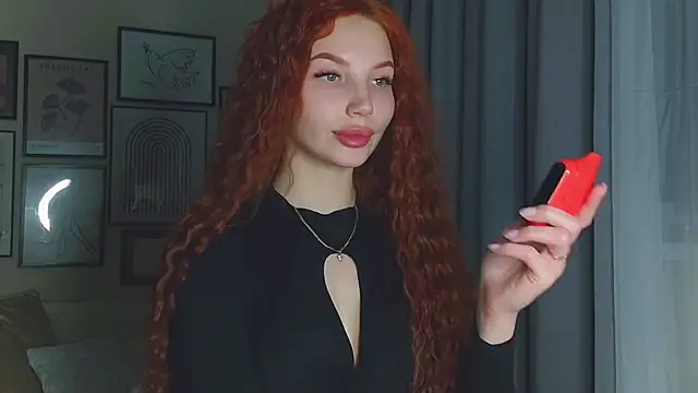 JudyWalkerr online show from February 12, 2025, 10:26 pm