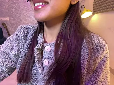 MidnightFlame online show from December 26, 2024, 7:05 pm