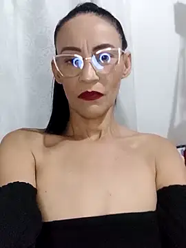 Snapshot of BarbaraMature chatting on March 8, 2025, 5:43 pm BarbaraMature online show from March 8, 2025, 5:43 pm