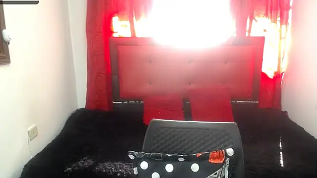 tatysmaturemilf online show from January 22, 2025, 8:38 pm