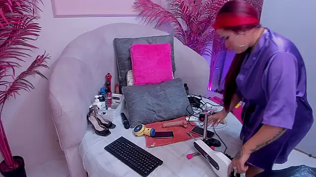 Maristxxr online show from February 26, 2025, 7:27 pm