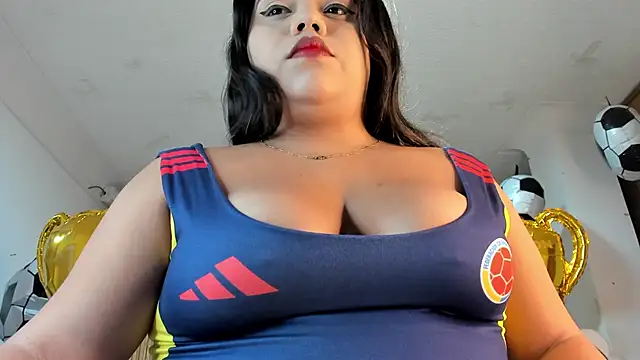Snapshot of samy_19_ chatting on June 17, 2026, 11:01 am samy 19 online show from June 17, 2026, 11:01 am
