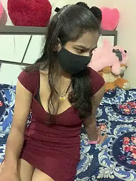 Snapshot of hottiess69 chatting on January 26, 2025, 1:36 pm hottiess69 online show from January 26, 2025, 1:36 pm