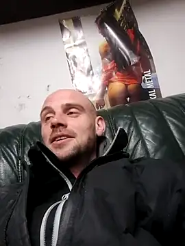 Rejtelmesest online show from March 2, 2025, 9:32 pm