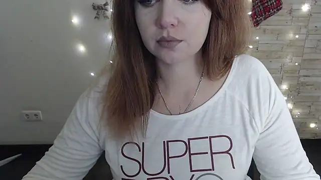 Lizzy Love online show from January 10, 2025, 12:58 pm