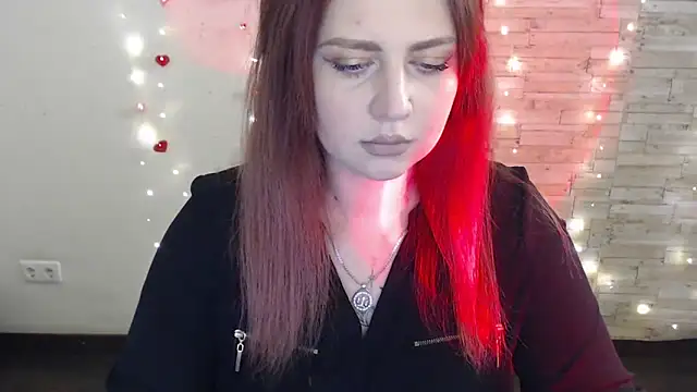 Lizzy Love online show from February 4, 2025, 1:27 pm