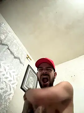 Snapshot of rich0431 chatting on November 12, 2025, 4:35 am rich0431 online show from November 12, 2025, 4:35 am