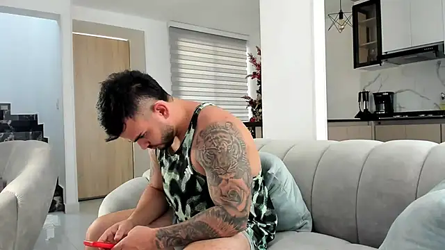 Ricardogo19 online show from December 14, 2025, 8:02 pm