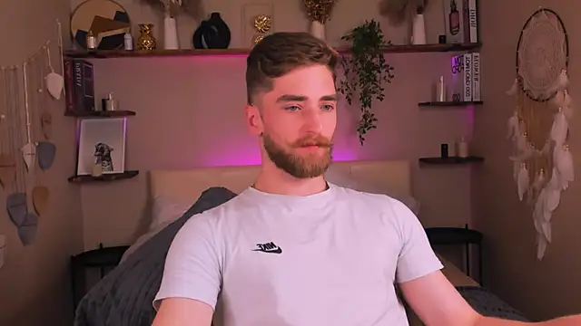 DexterDexx online show from November 8, 2025, 9:31 am