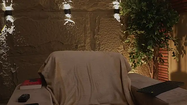 Logan Varela online show from November 28, 2025, 1:58 pm