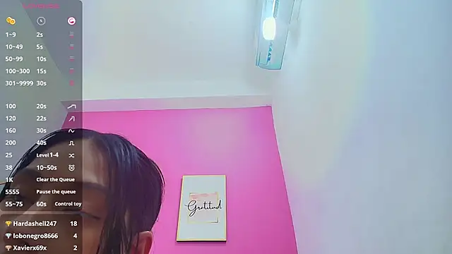 yourcuteneighbourr online show from February 25, 2025, 9:31 am