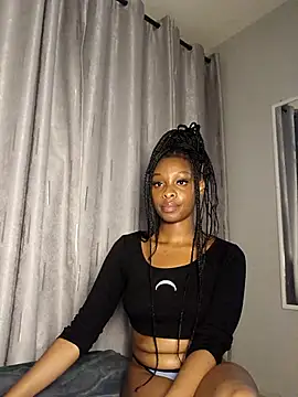 C-yoyo online show from February 18, 2026, 11:11 pm