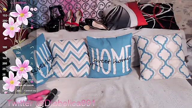 sara love89 online show from February 17, 2025, 6:59 pm