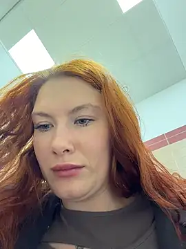 Snapshot of Liv_Fay chatting on February 12, 2026, 12:00 pm Liv Fay online show from February 12, 2026, 12:00 pm