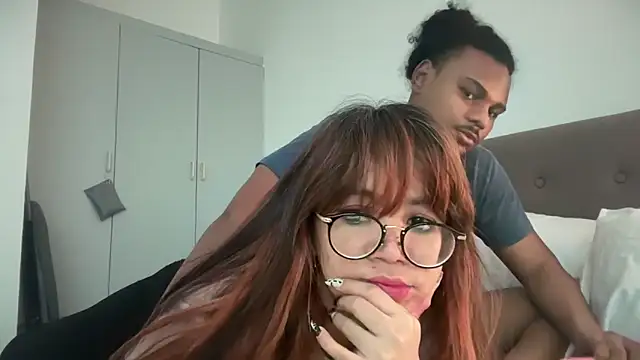 Pinkyrose111 online show from March 10, 2026, 2:16 am