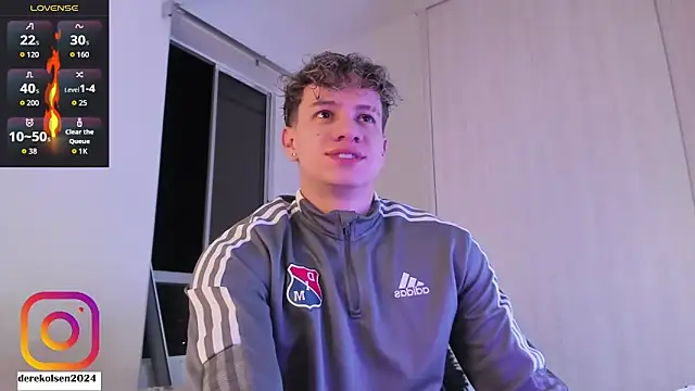 DerekOlsen online show from October 23, 2025, 2:44 am