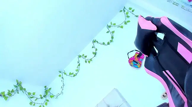 JazirMartinez online show from February 20, 2025, 5:12 am