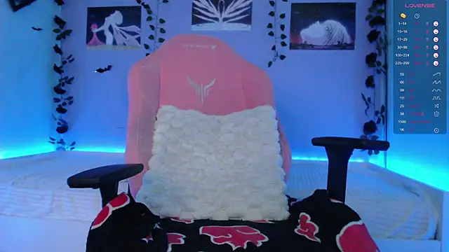 Scarlettsrorm online show from January 17, 2025, 8:24 am