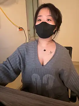 Snapshot of Jenni_nana chatting on December 29, 2024, 11:29 am Jenni nana online show from December 29, 2024, 11:29 am