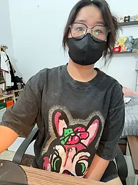 Snapshot of Jenni_nana chatting on March 6, 2025, 6:41 am Jenni nana online show from March 6, 2025, 6:41 am